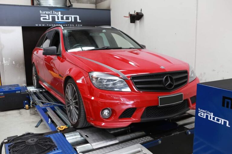 C63 red